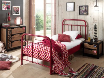 Rood kinderbed